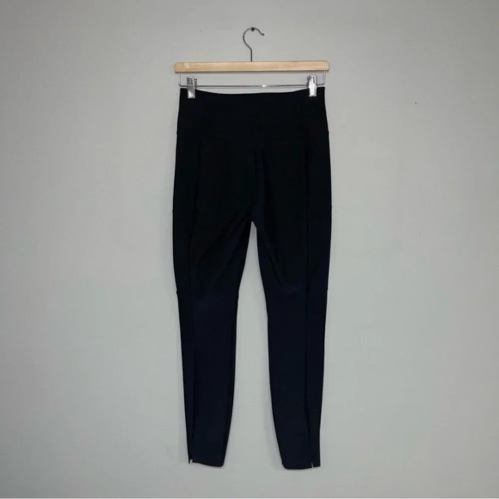 Athleta stellar city