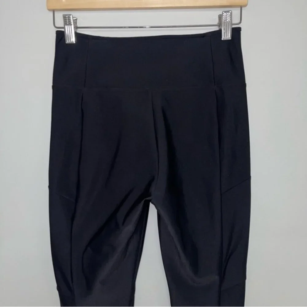 Athleta stellar city