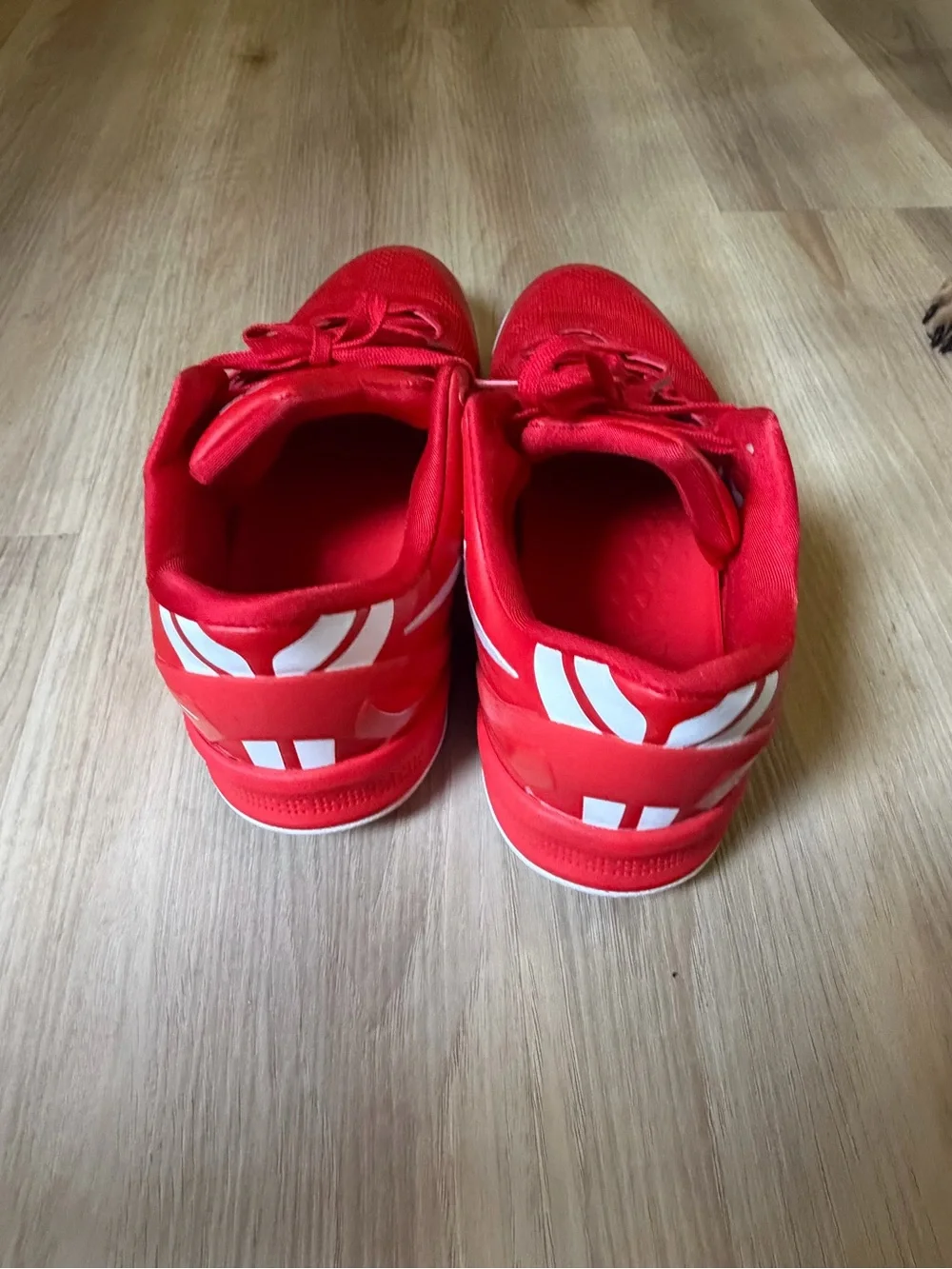 Nike bright red