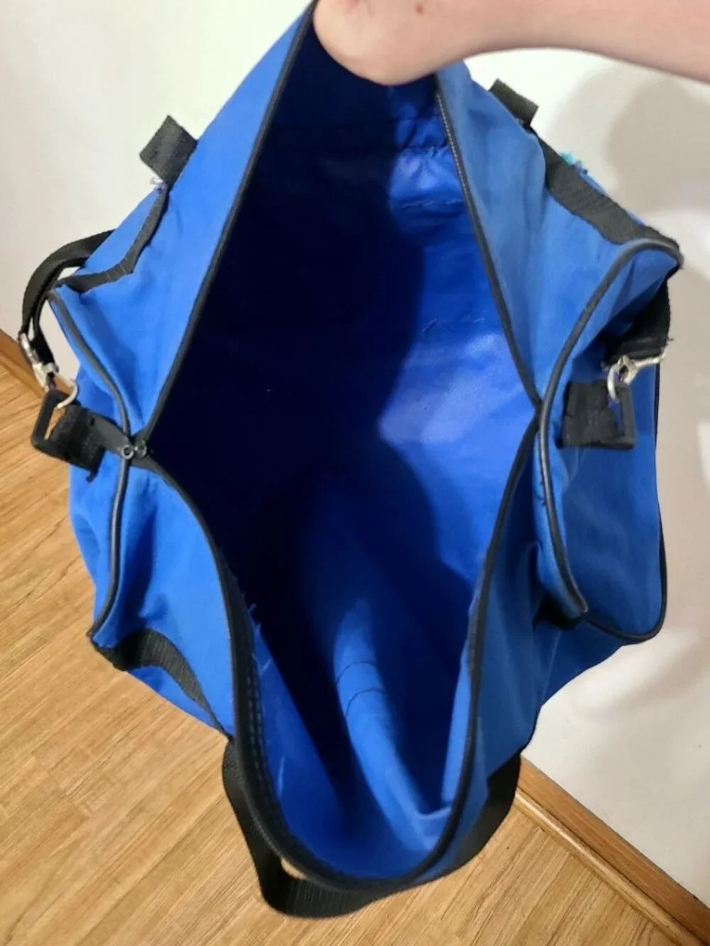 N/A blue duffel