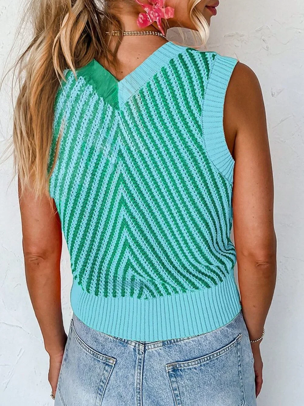 Green Casual Women's Striped V-Neck Sleeveless Knit Vest