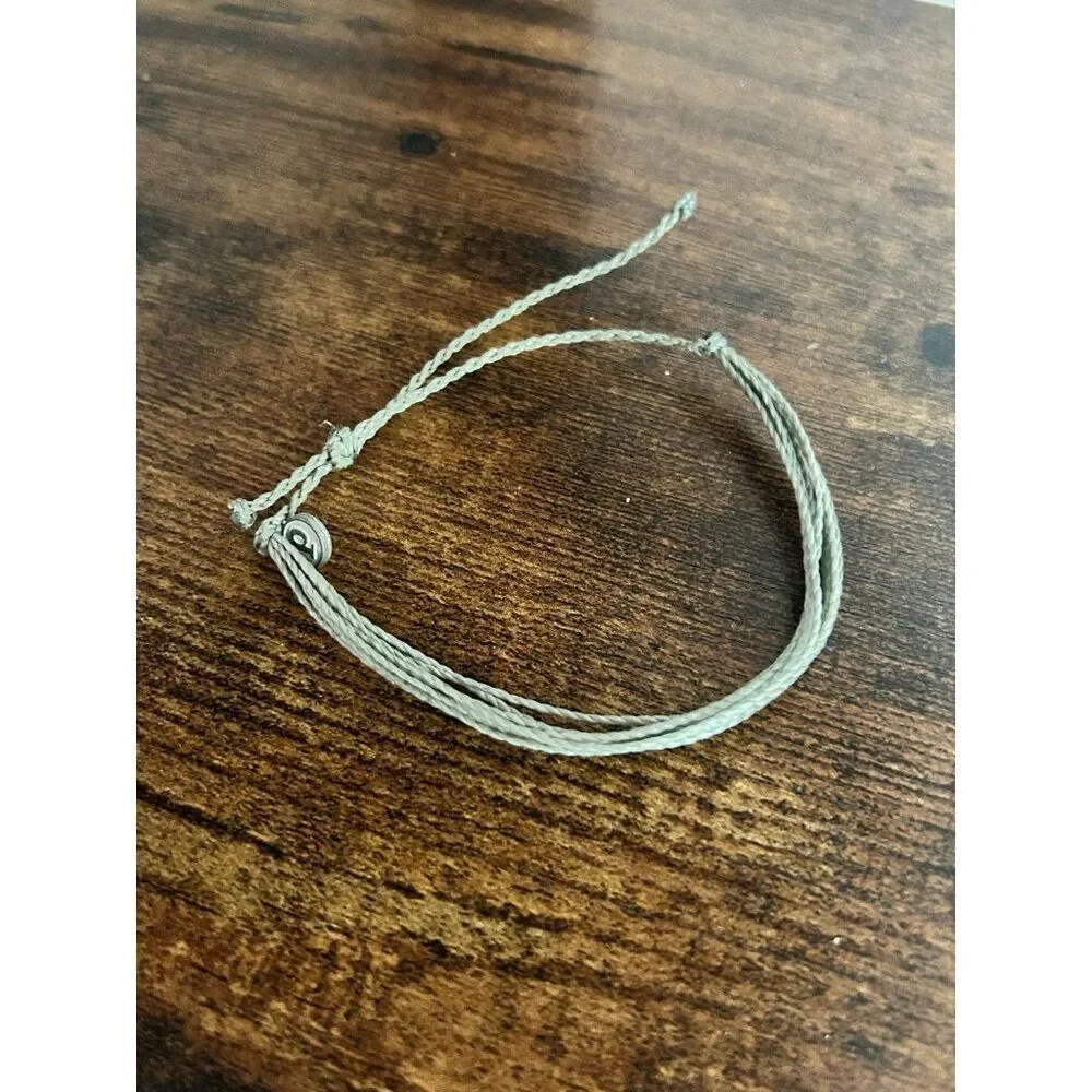 Pura Vida‎ Gray Bracelet