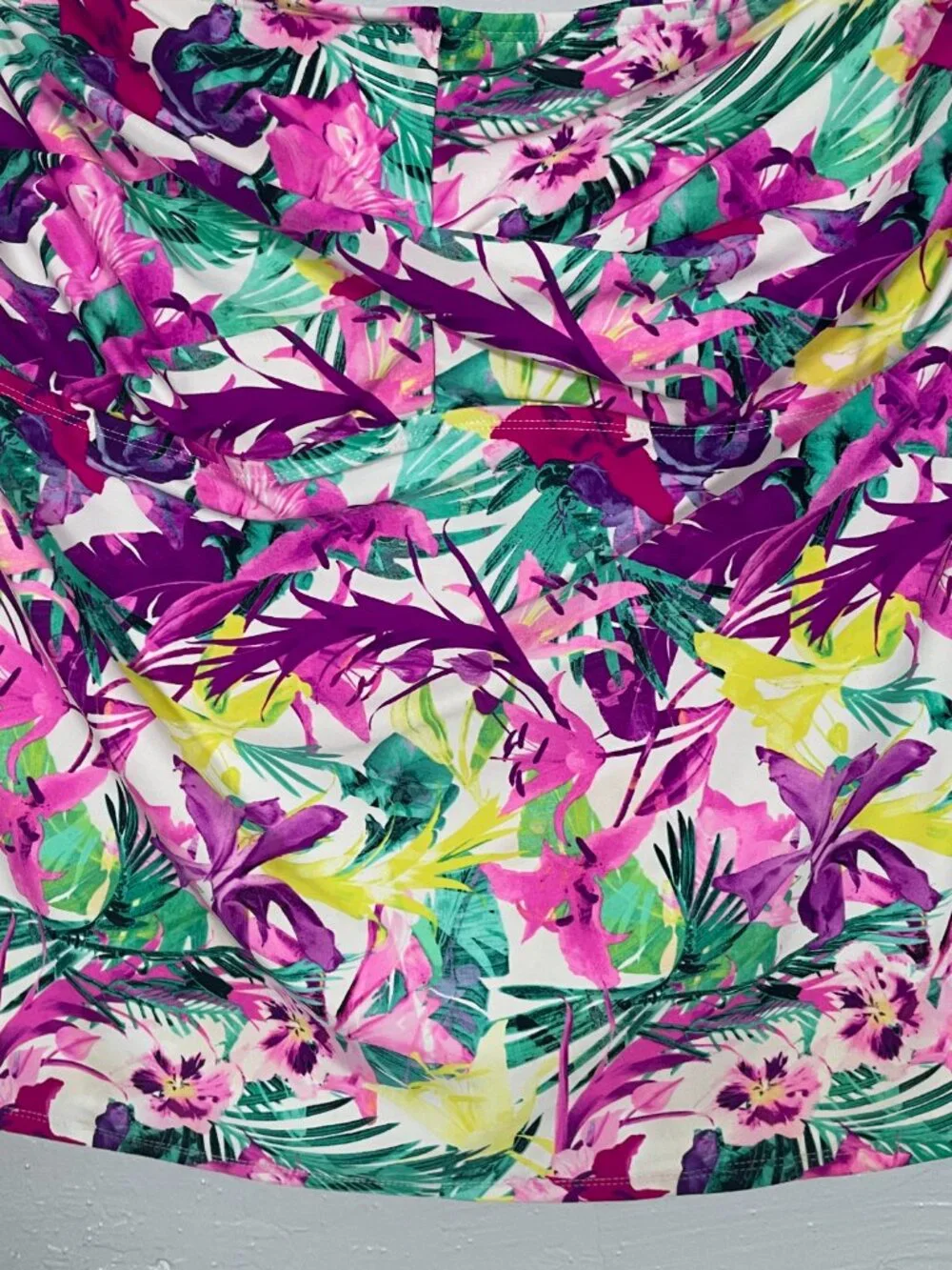 Catalina Women Plus Size 3X White Pink Green Floral Halter Tankini Swim Top
