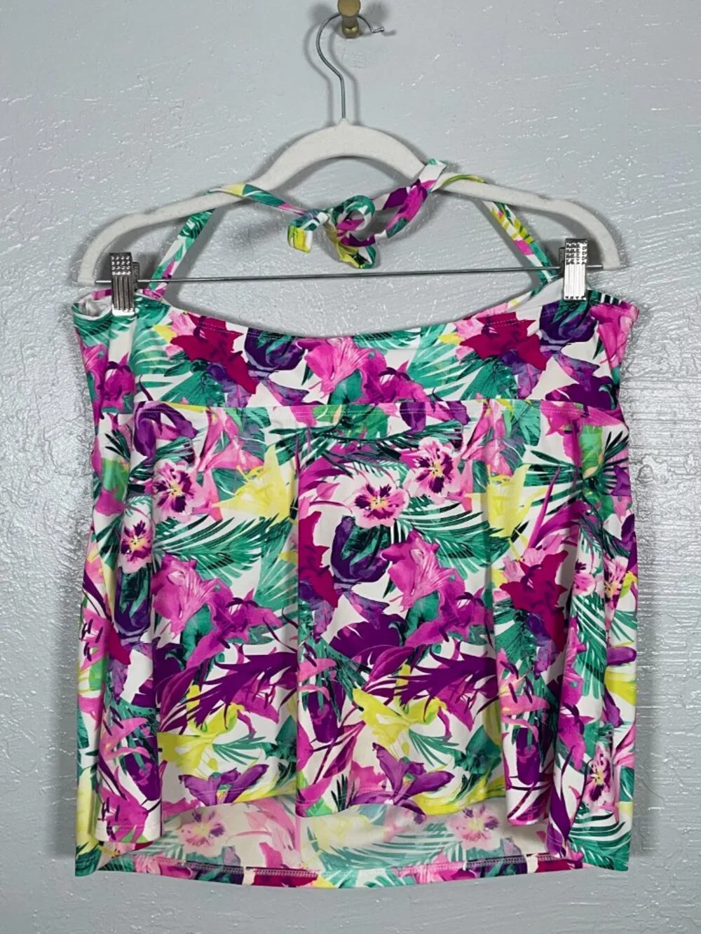 Catalina Women Plus Size 3X White Pink Green Floral Halter Tankini Swim Top