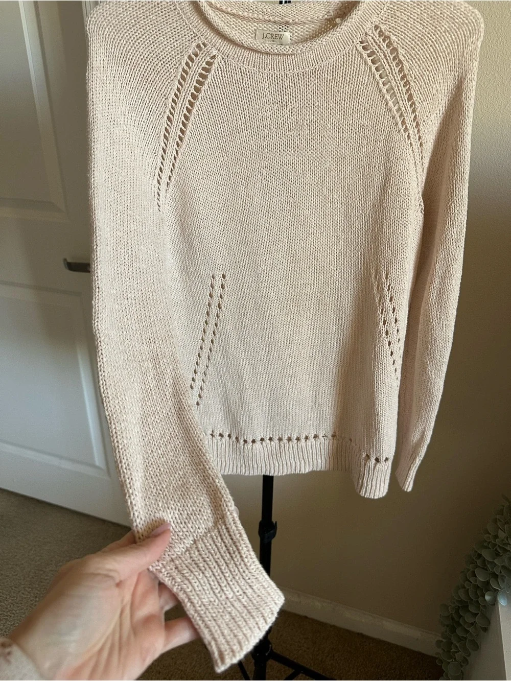 J. Crew tone or subtle