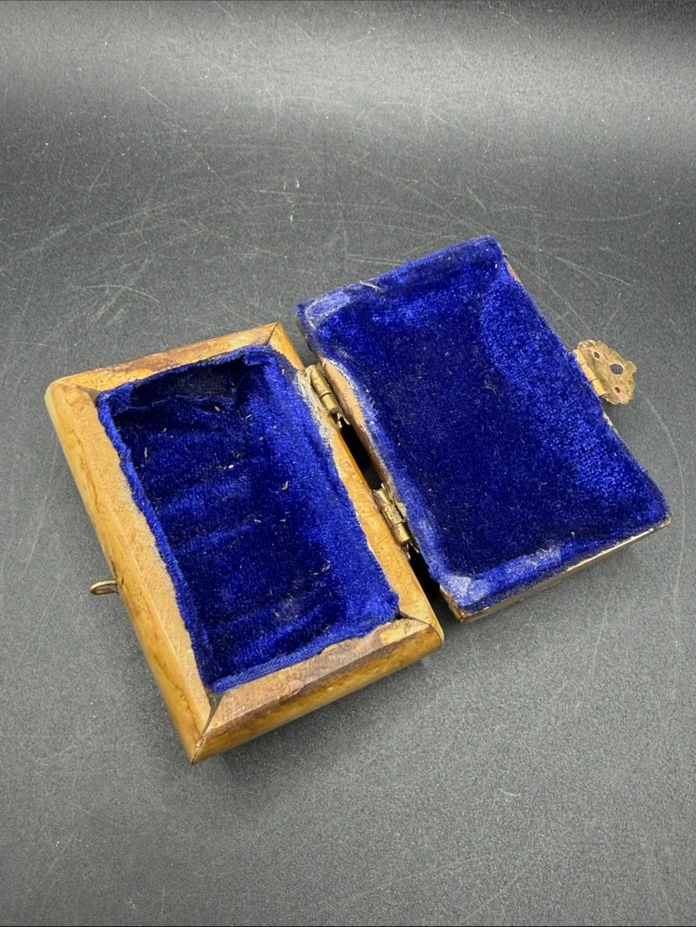 Vintage Bone & Brass Pentagram Star Trinket Treasure Box Hinged Jewelry Box