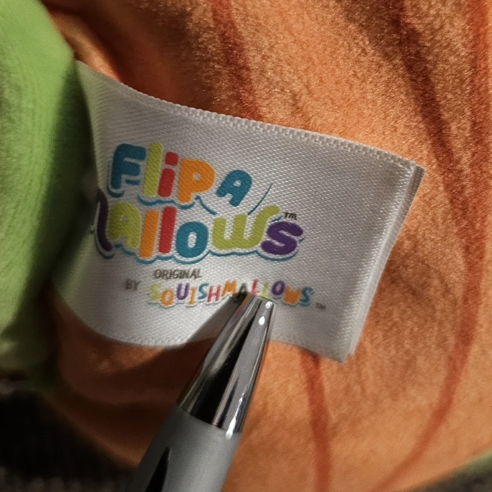 Kellytoy squishmallows flip