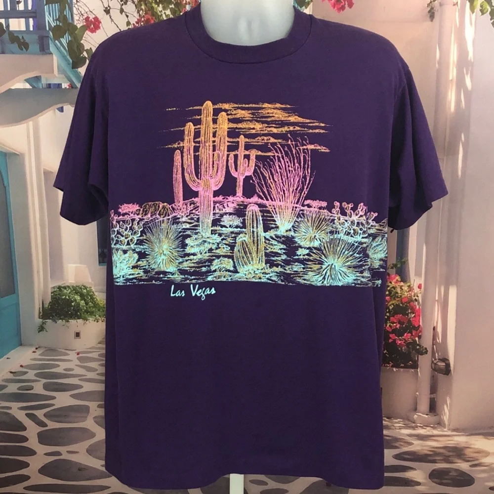 Vintage Las Vegas Desert Purple Graphic T-Shirt