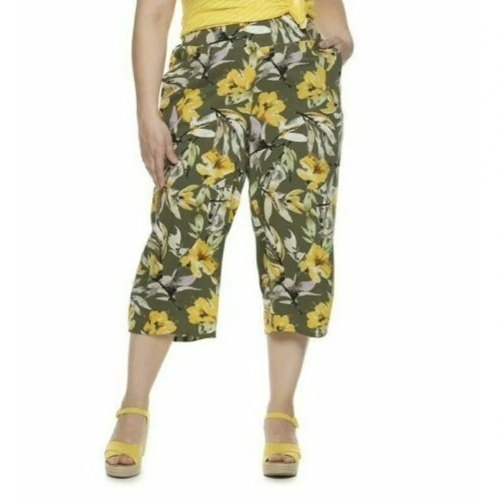 EVRI Women Midrise Wide Leg‎ Cropped Soft Pants Pull-On Floral Plus Sz 16W