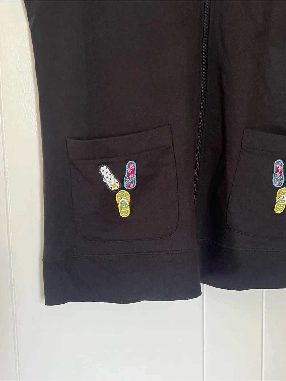 Beaded Flip Flop Hooded Sleeveless Swimsuit Cover-UP Size Medium Black