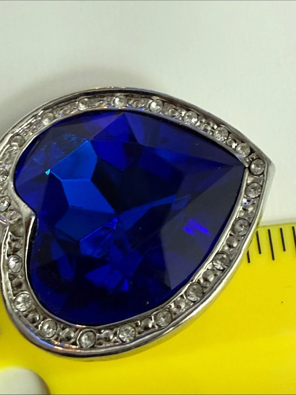 VTG Blue Heart Crystal Pendant for Necklace Silver-Tone charm rich blue titanic
