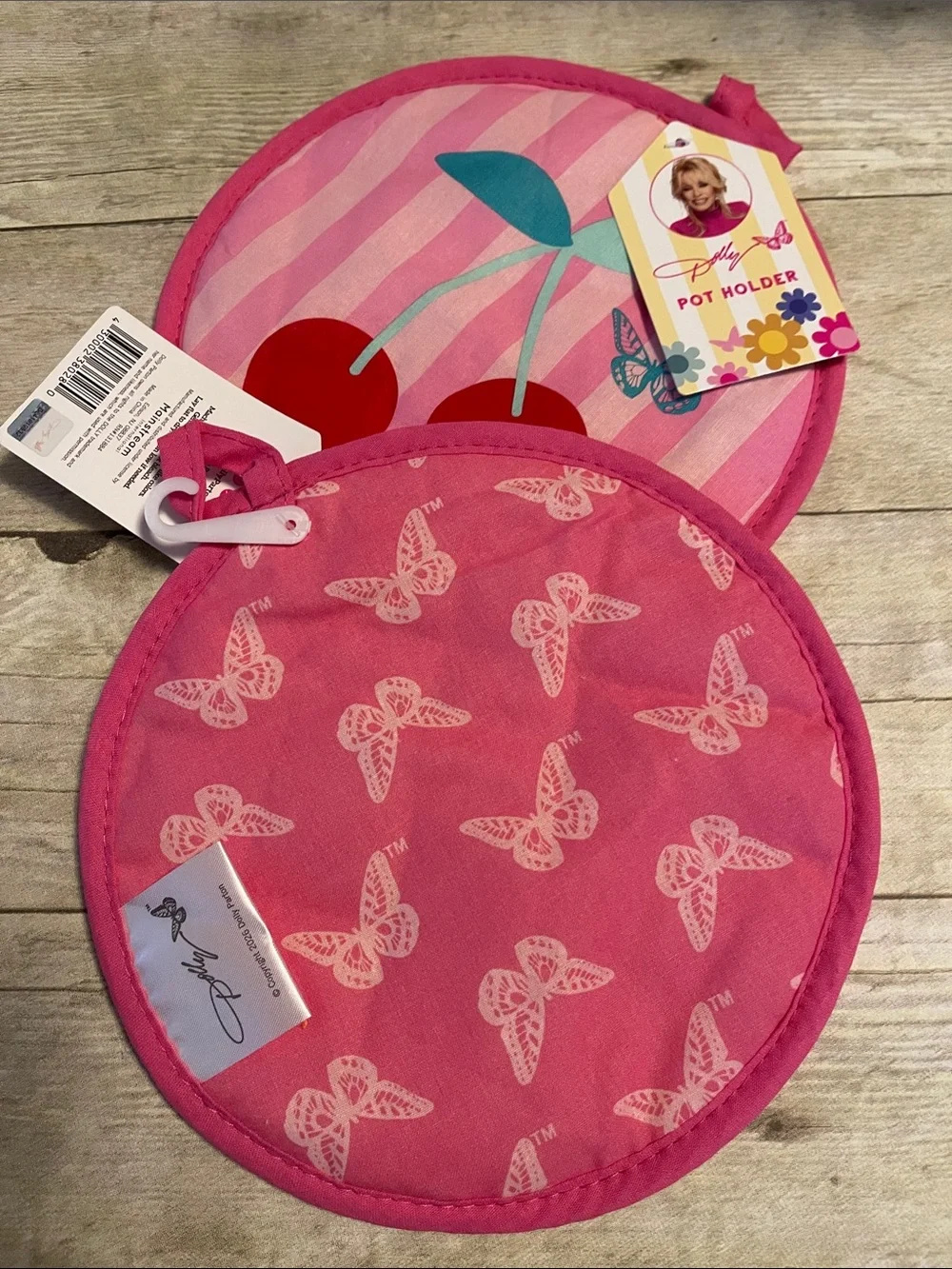 Dolly Parton bundle cherries