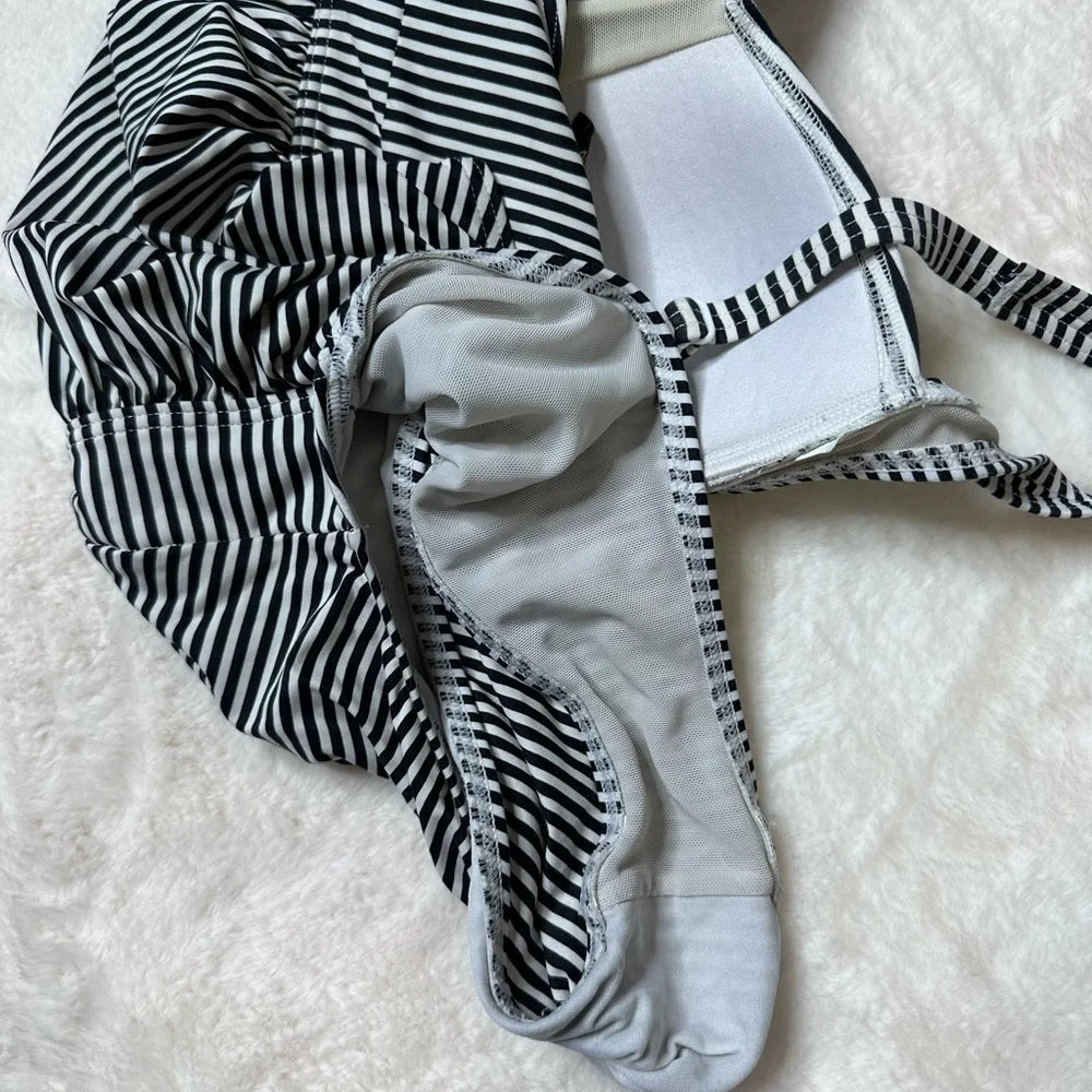 Bond-Eye Swimsuit
