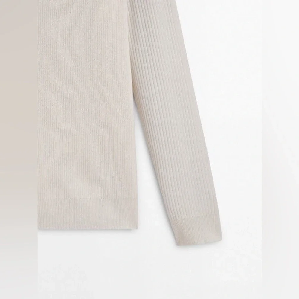 NWT Massimo Dutti Cream Cotton/Viscose Blend Knit Sweater. Size XL.