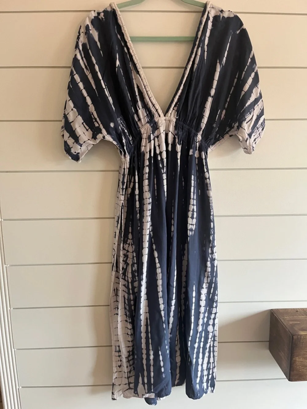 Raviya Navy & White Tie-Dye V-Neck Midi Dress Coverup NWT Size Small