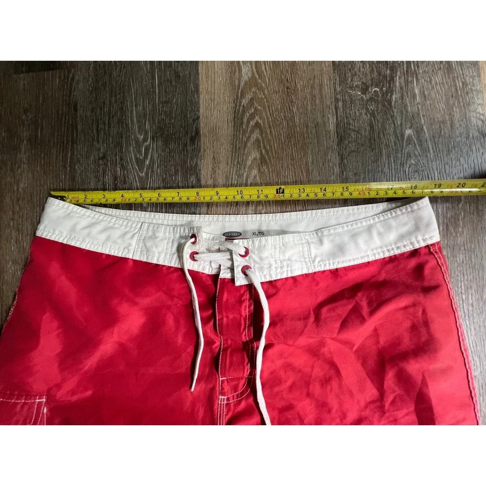 Old Navy Board Shorts Mens XL Red White Contrast Stitch Cargo Swim Trunks