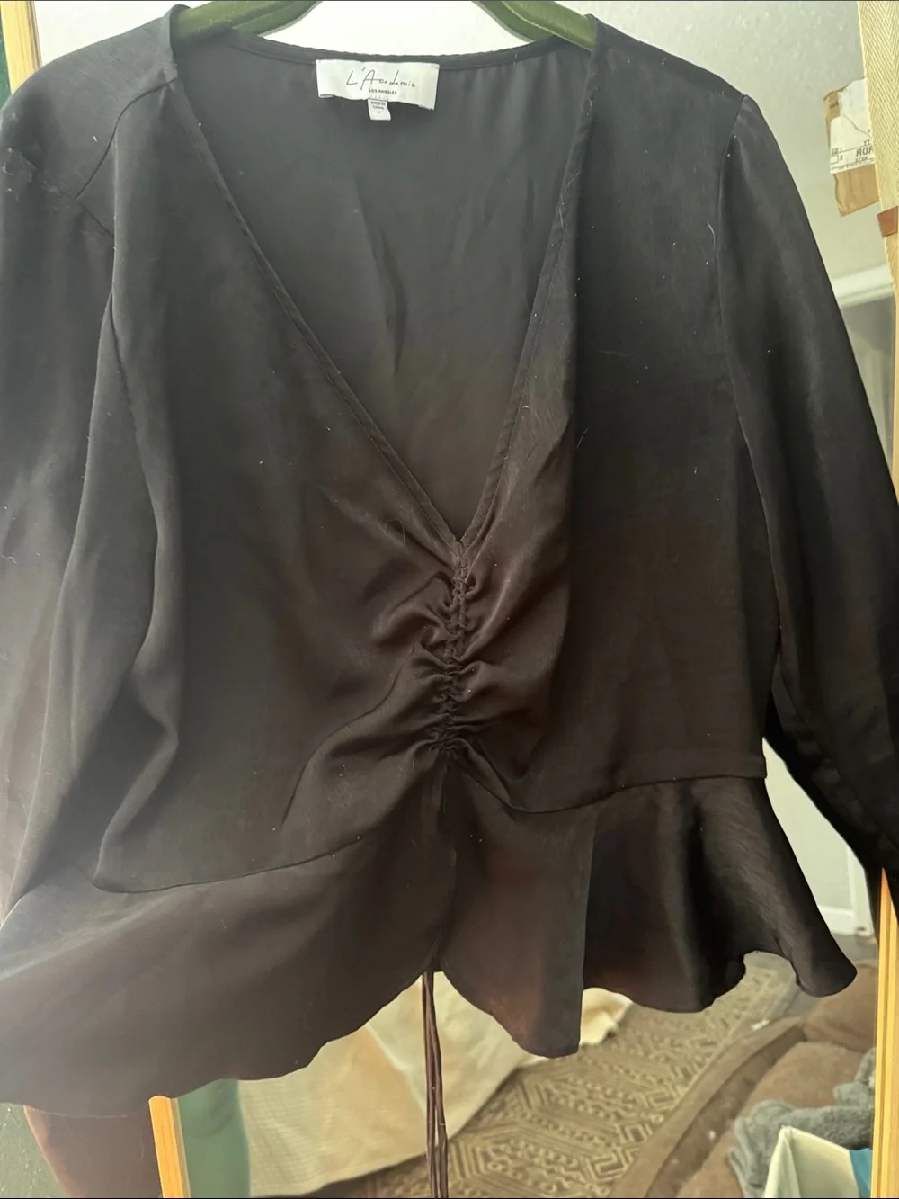 LAcademie elegant black