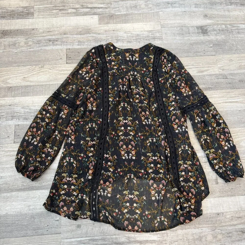 Blu Pepper black floral lightweight long sleeve blouse boho size large R19