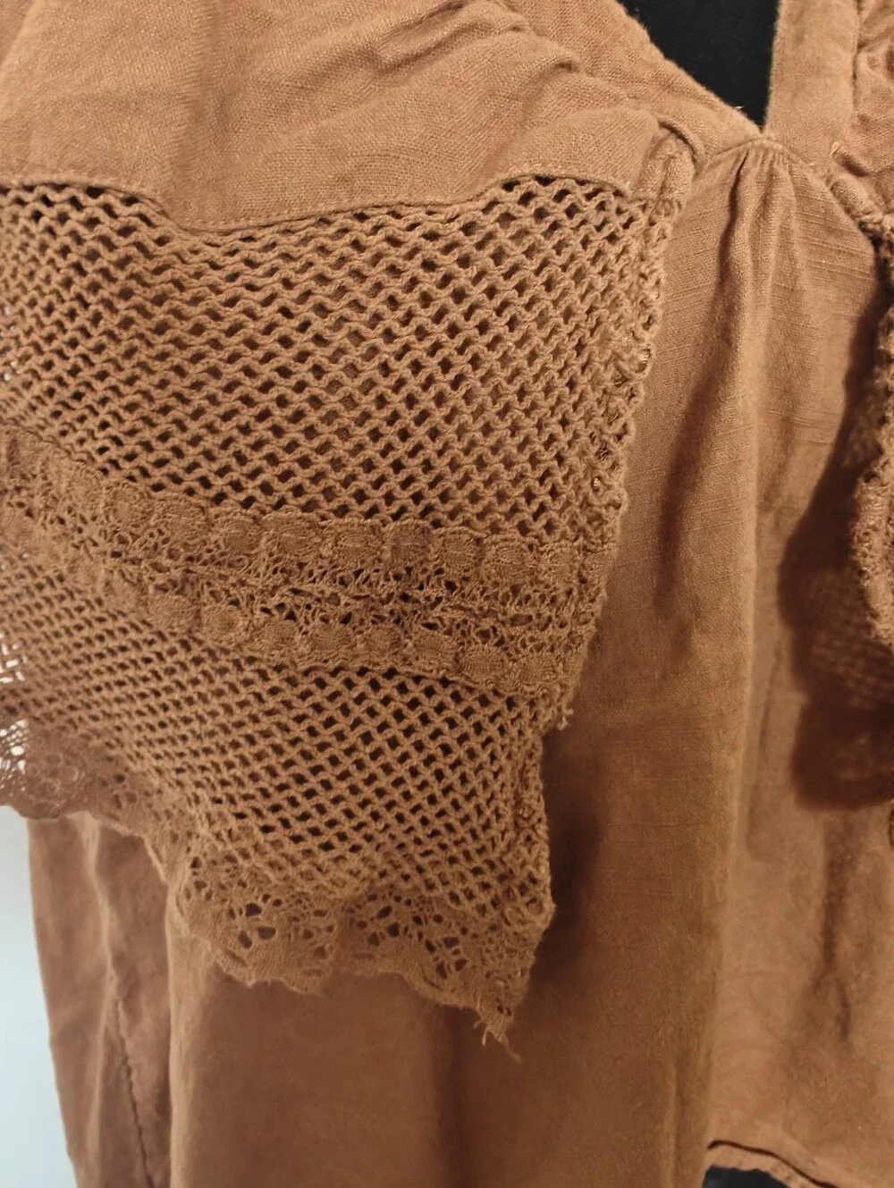 Old Navy beautiful crochet