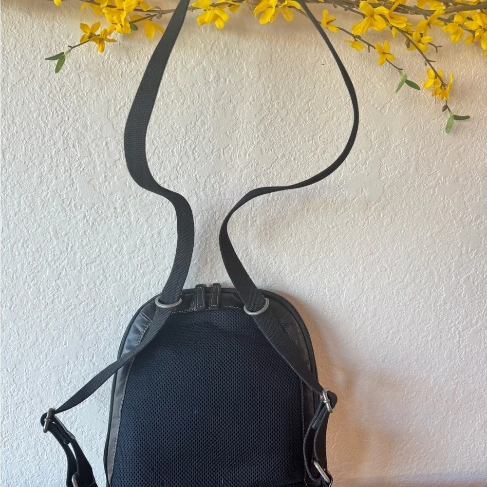 Jack Georges Voyager Collection Black Leather Small Backpack /Crossbody– EUC