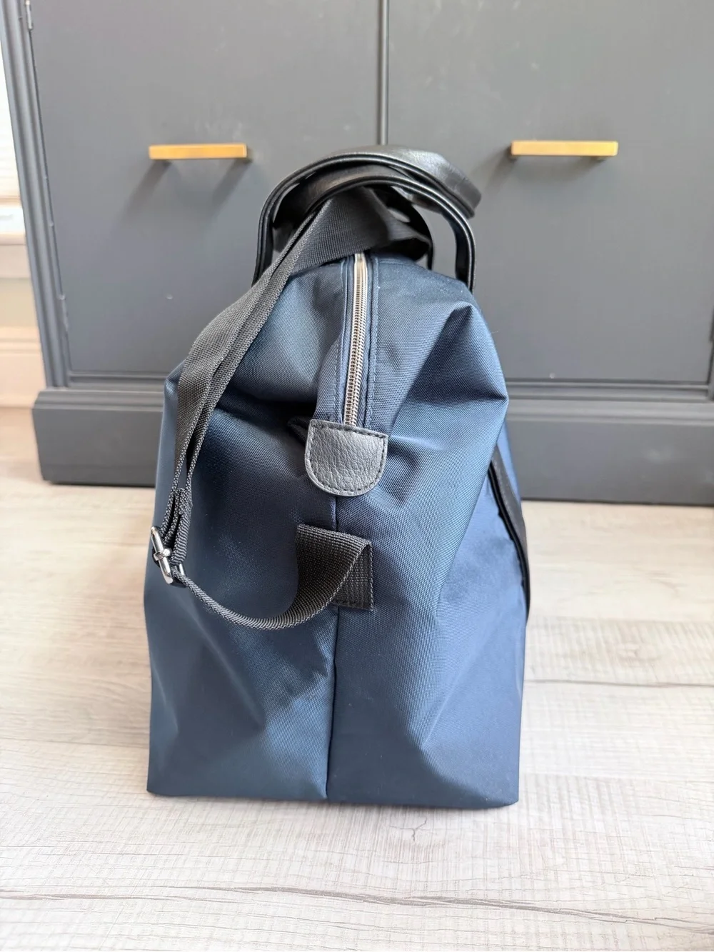 Jimmy Choo travel style
