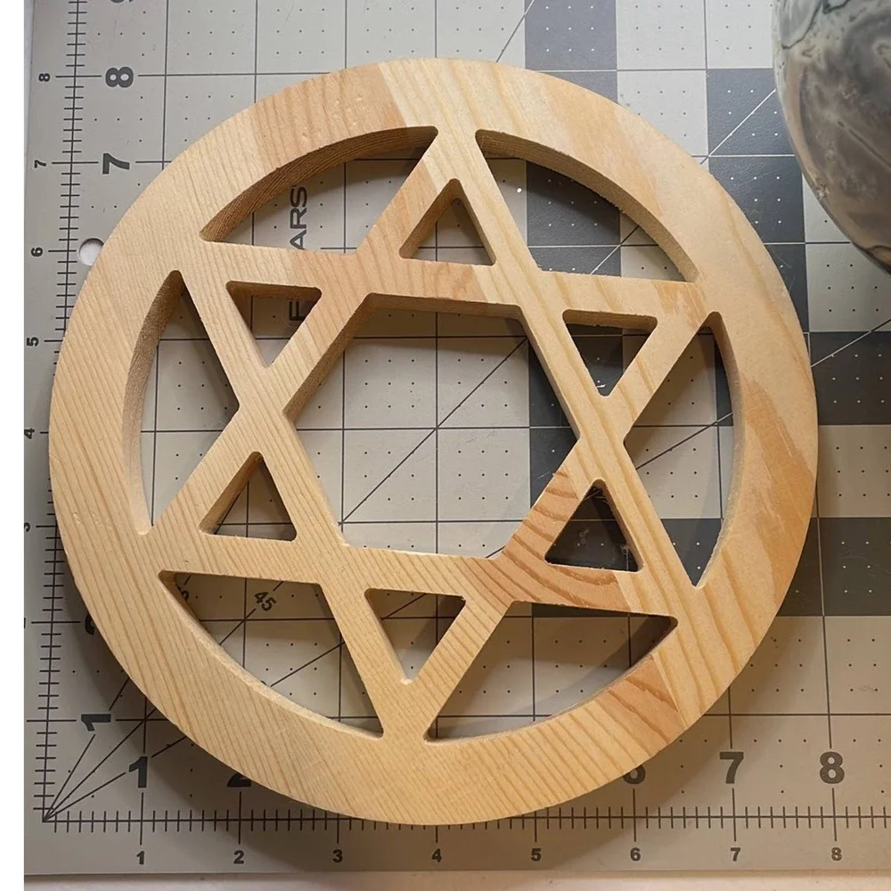 Wood 6-Pointed Star Sphere Holder/Stand