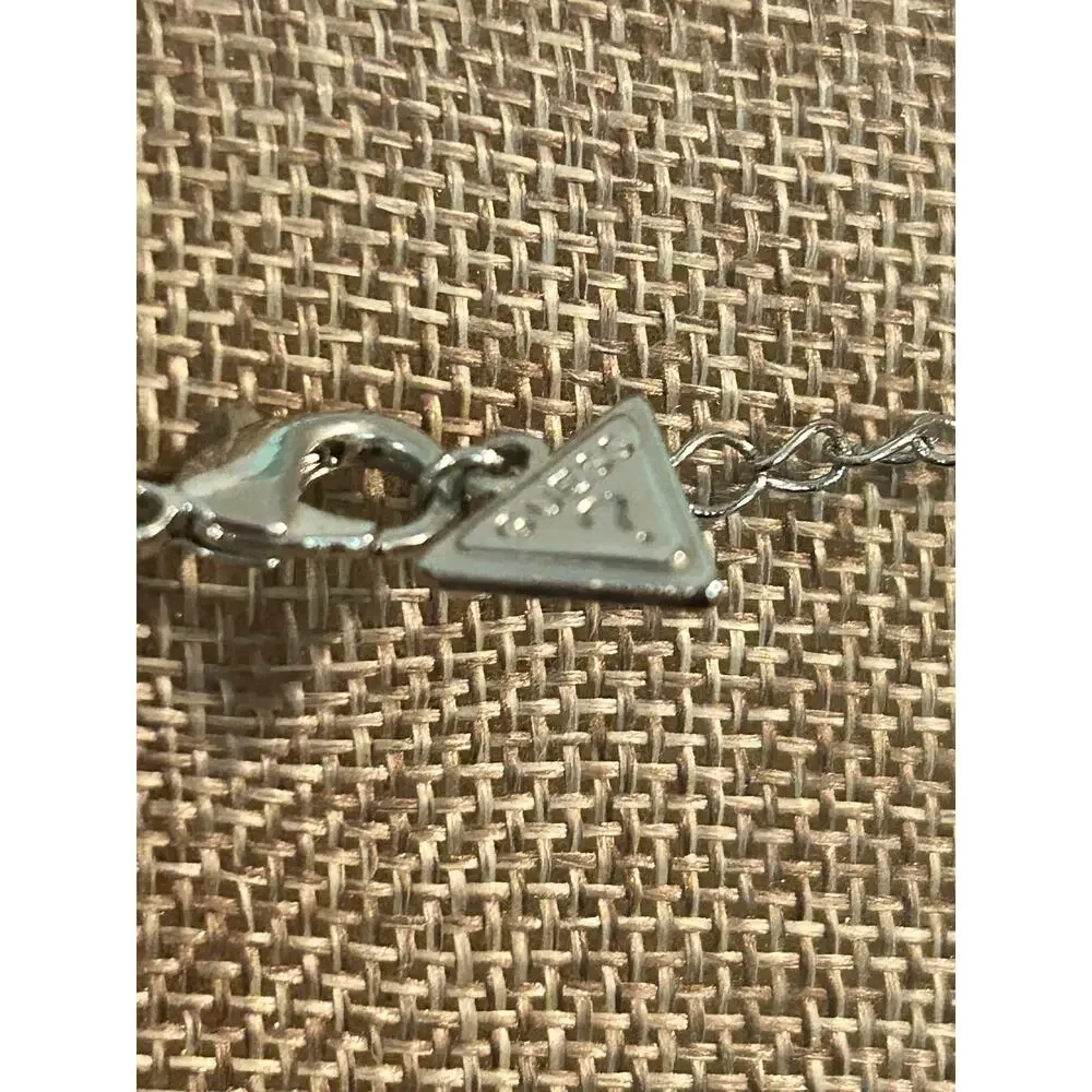 Guess ?