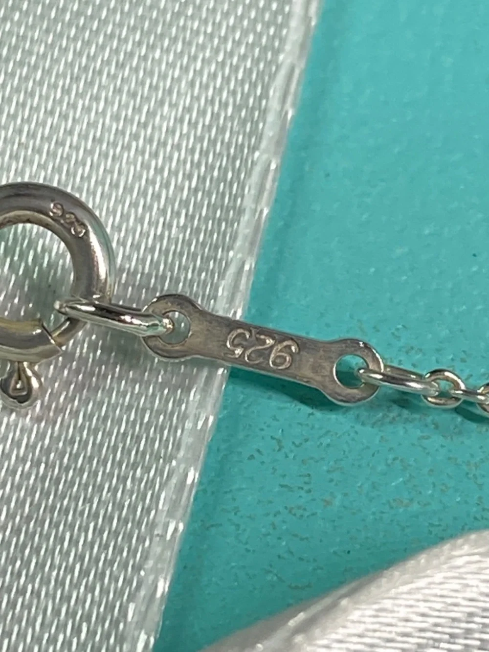 Tiffany & Co Elsa Peretti Infinity Cross 925 Silver Necklace 16”