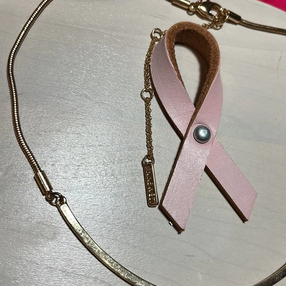 Nine West 18” link gently