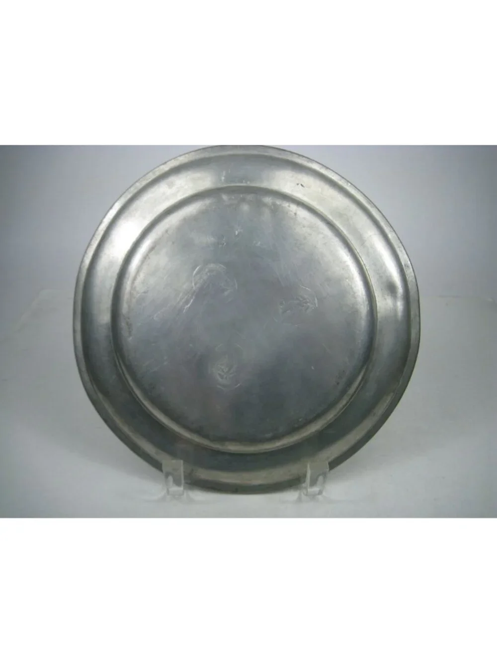 Unknown rim along