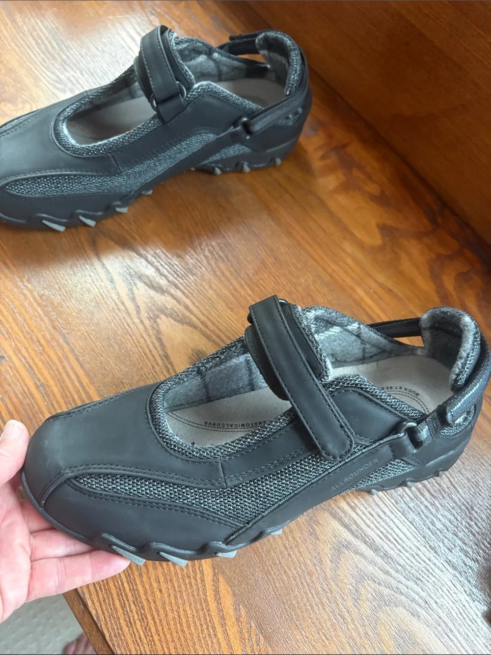 Nearly New Mephisto Allrounder Walking Shoes - Size 8.5
