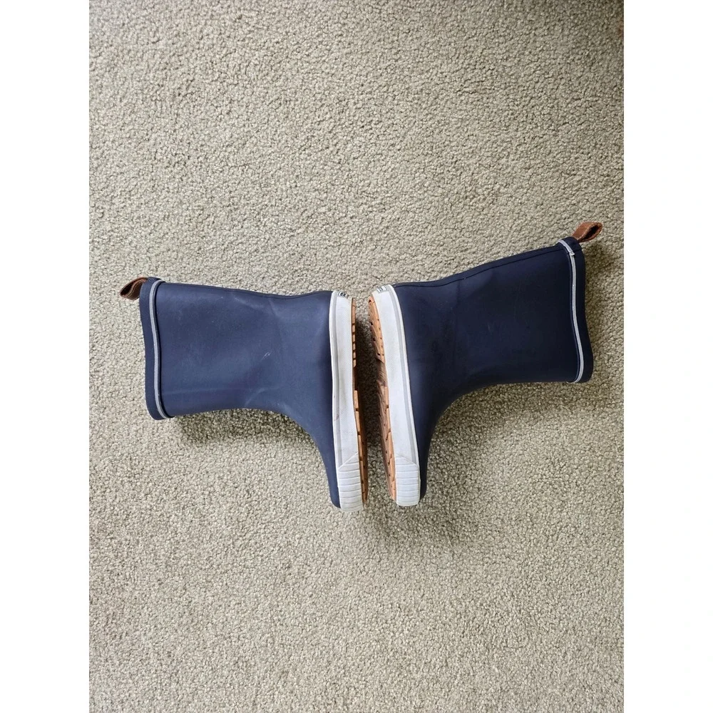 Tretorn rain boots