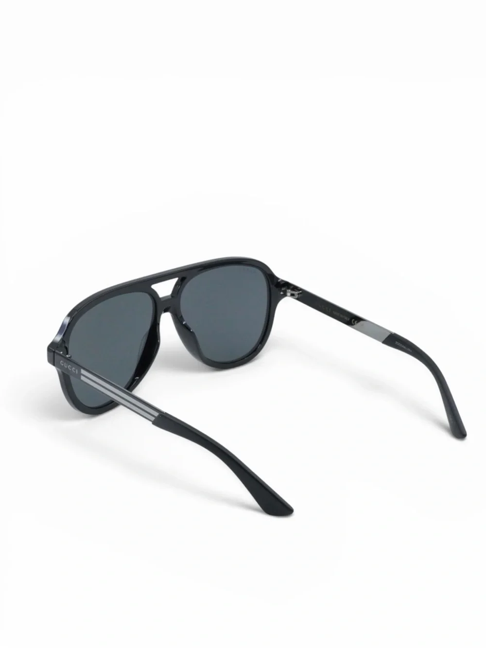 GUCCI Black Pilot Aviator Sunglasses GG0688S 001 | Retail $545