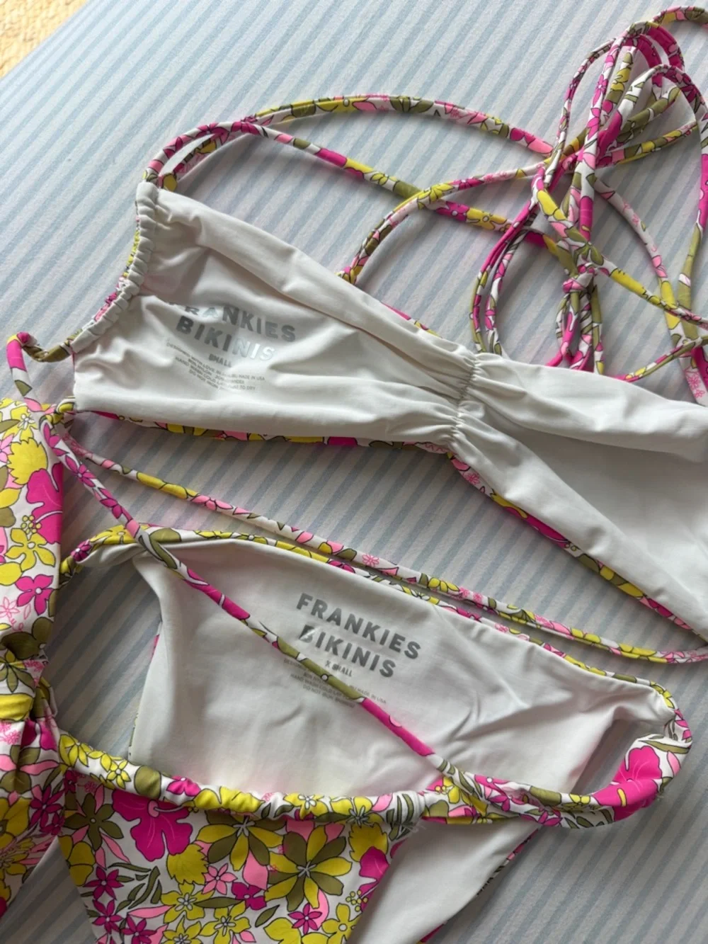 Frankies Bikinis so sad
