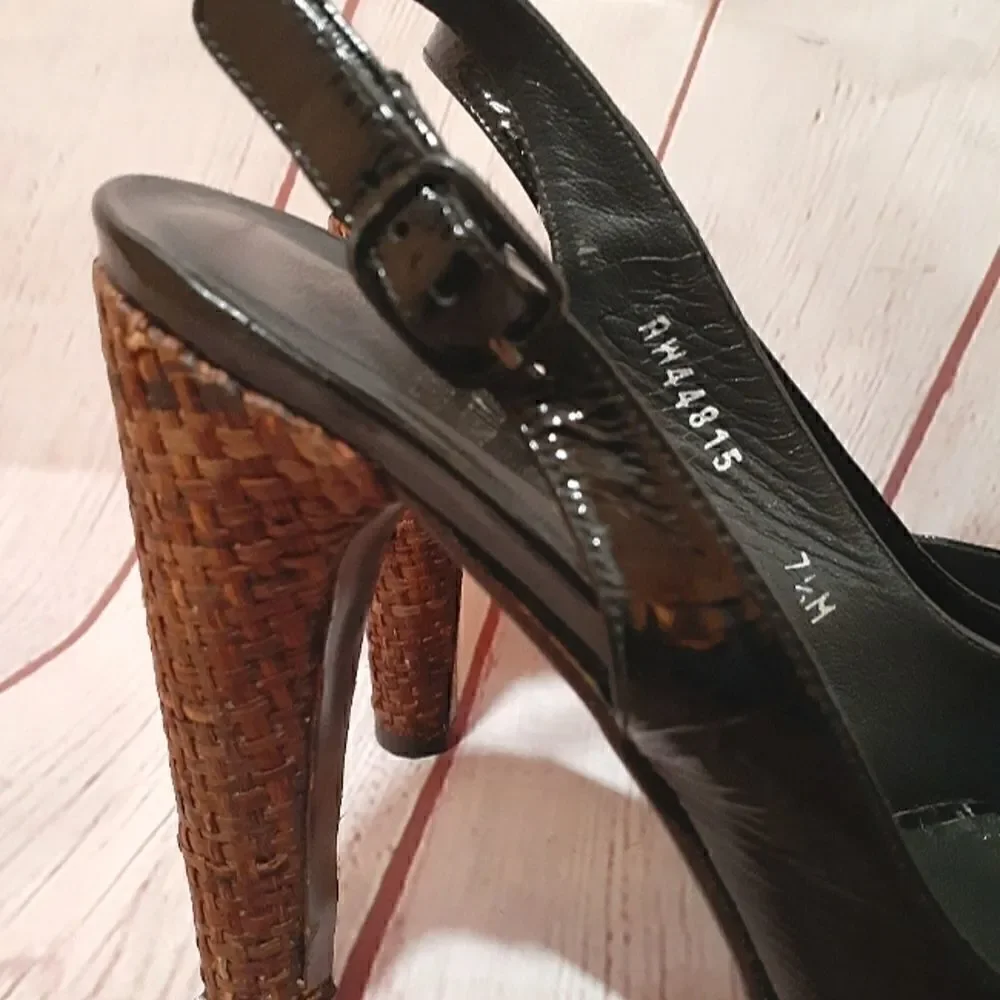 Stuart Weitzman authentic excellent