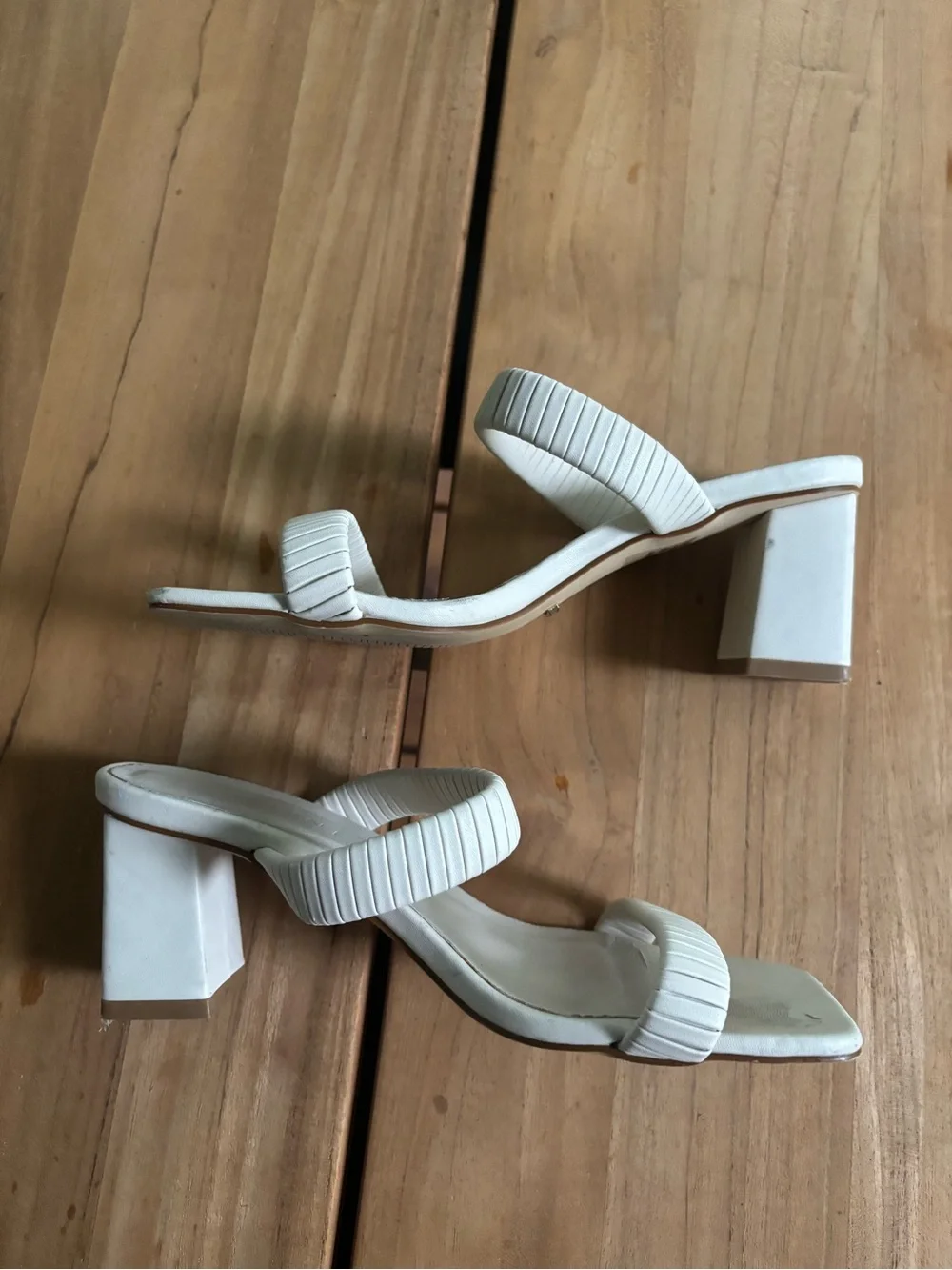 Billini gently used