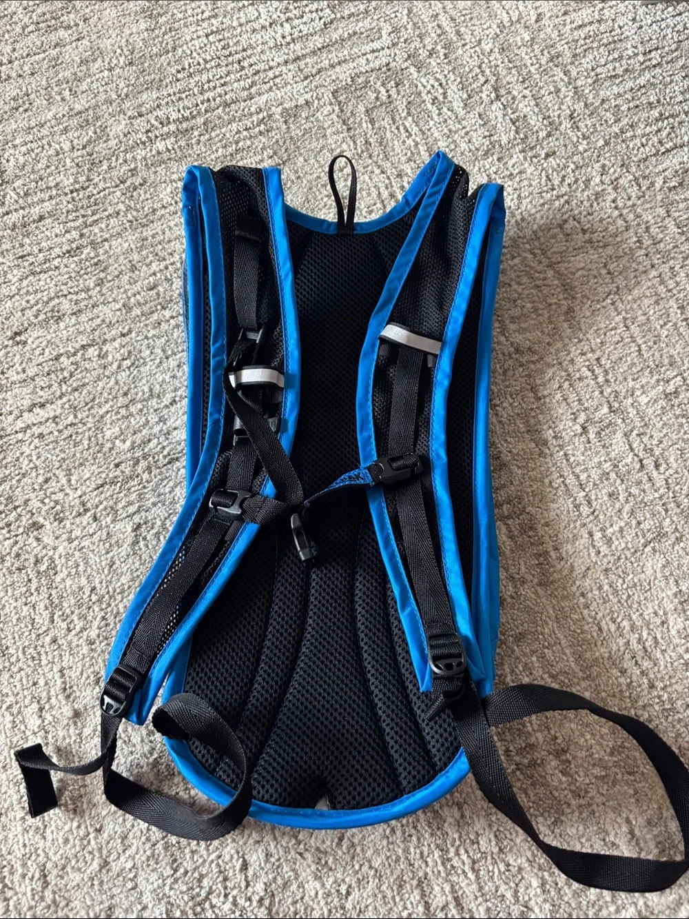 Camelbak compact hydration