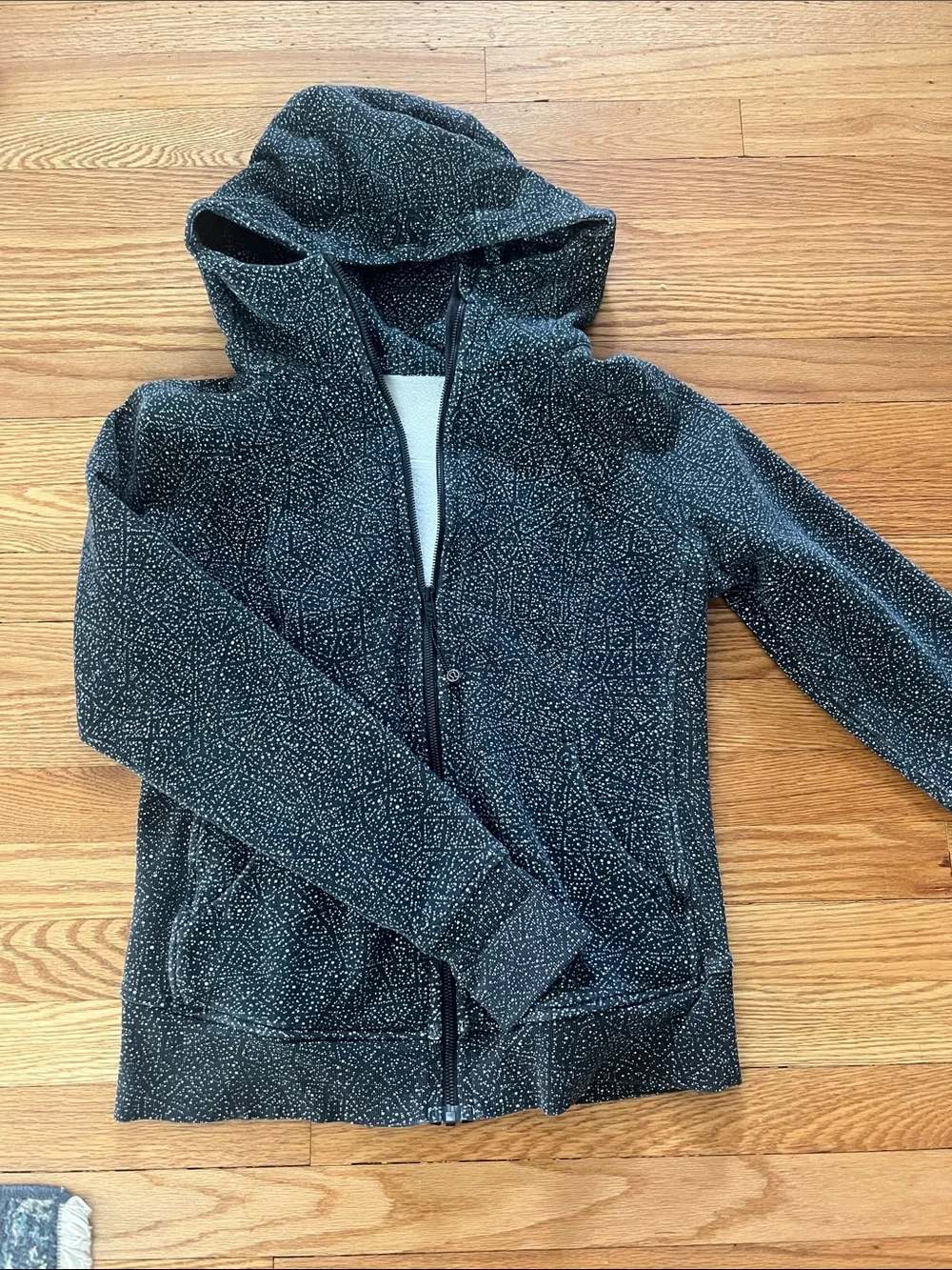 lululemon athletica lightweight zip