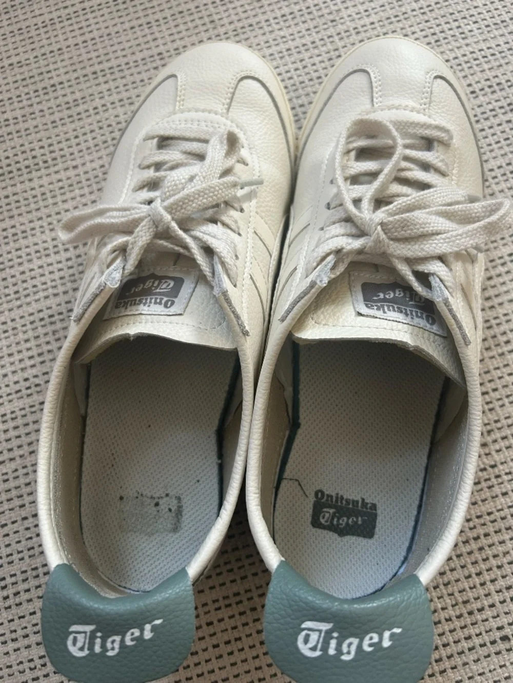 Onitsuka Tiger by Asics mexico tops