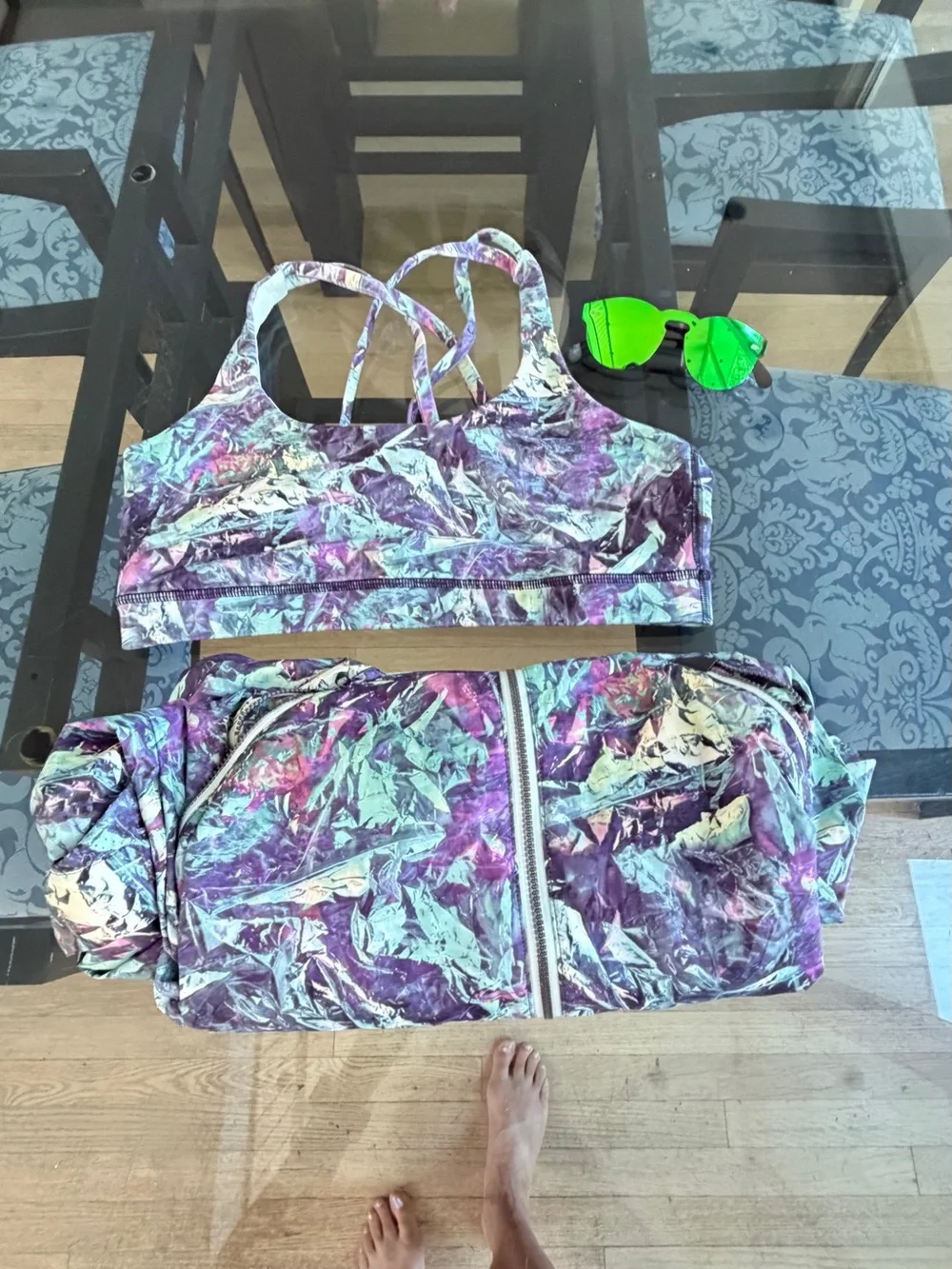 lululemon athletica Purple and Teal Marble-Print Lightweight Hooded Coat & Bra