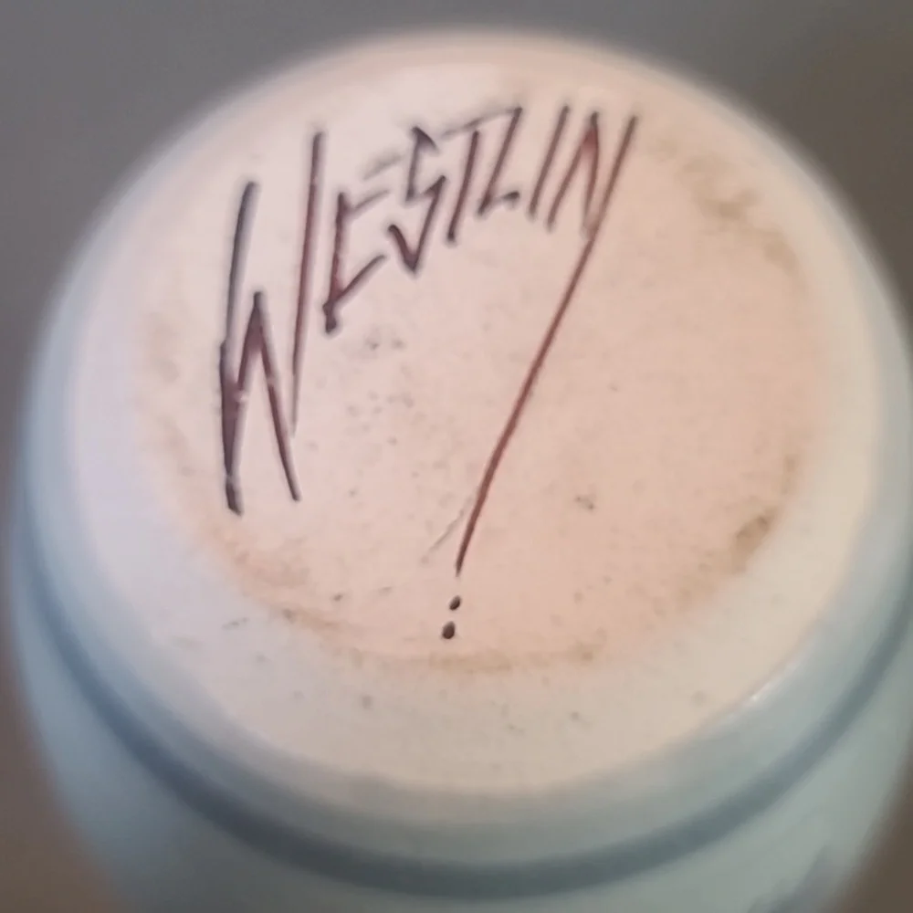 Westlin displaying as