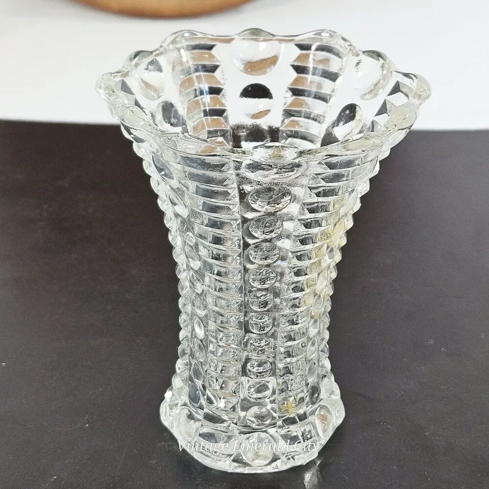 Indiana Glass accent style scalloped