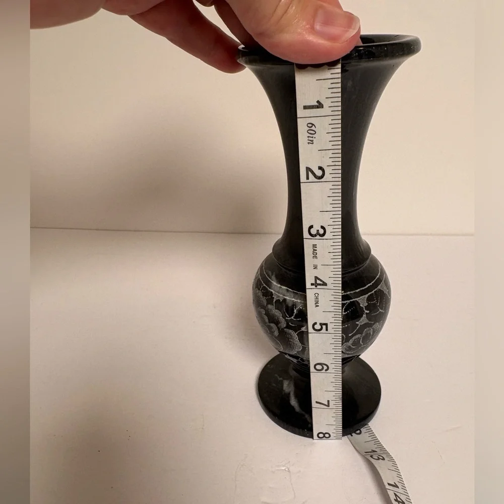 N/A shown decor chip