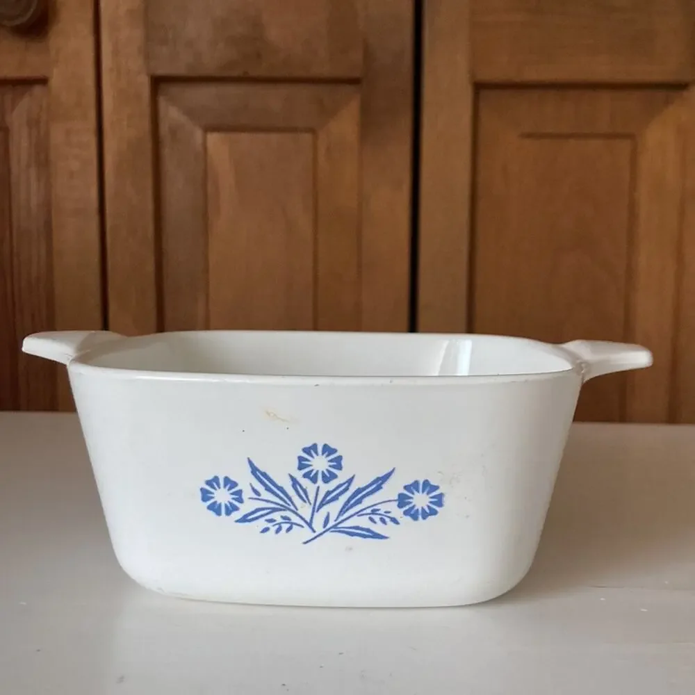 Corningware excellent vintage