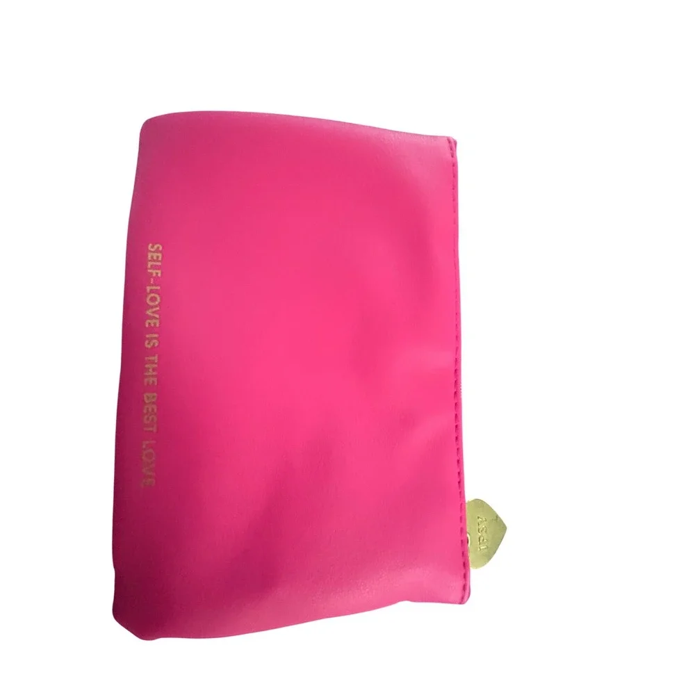 ipsy zipper heart