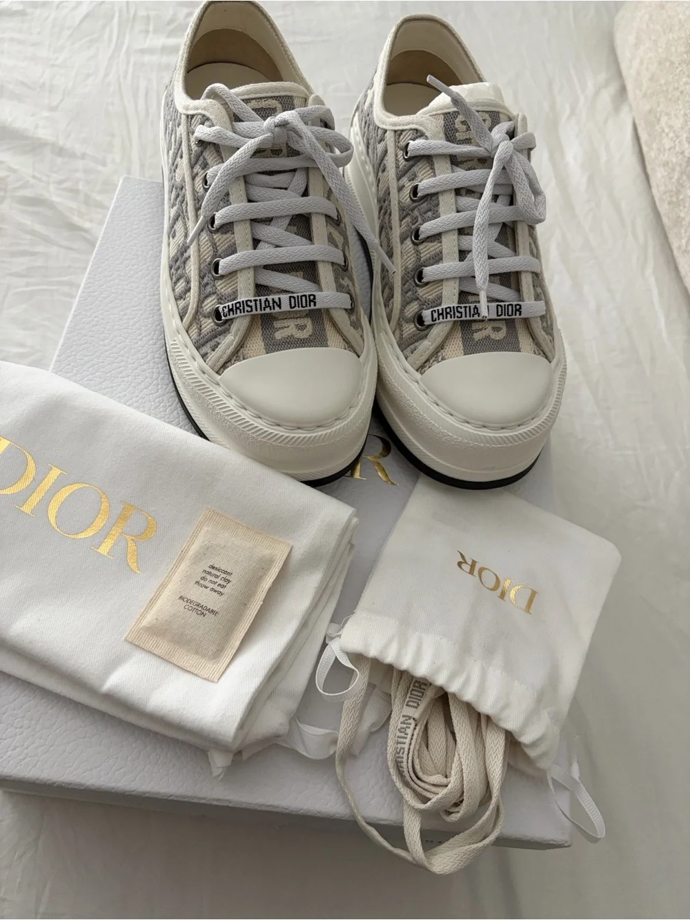 Dior branding easy embroidered