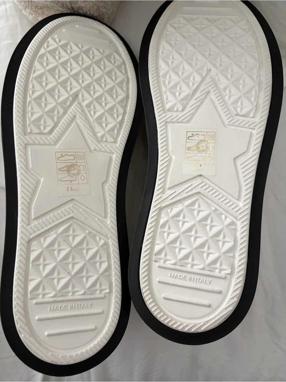 Dior lace tones insole