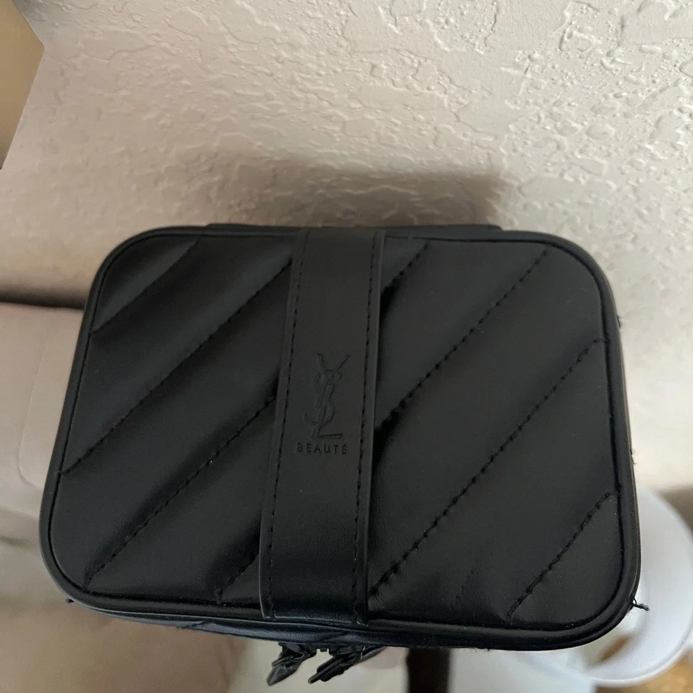 YSL Black Quilted Vanity Bag YSL - Unbranded