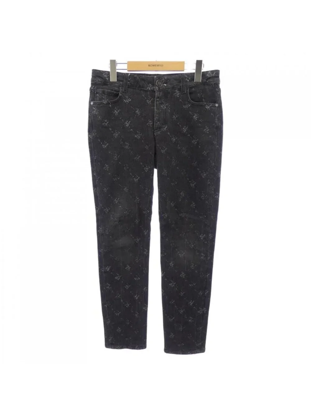 Chanel Jeans