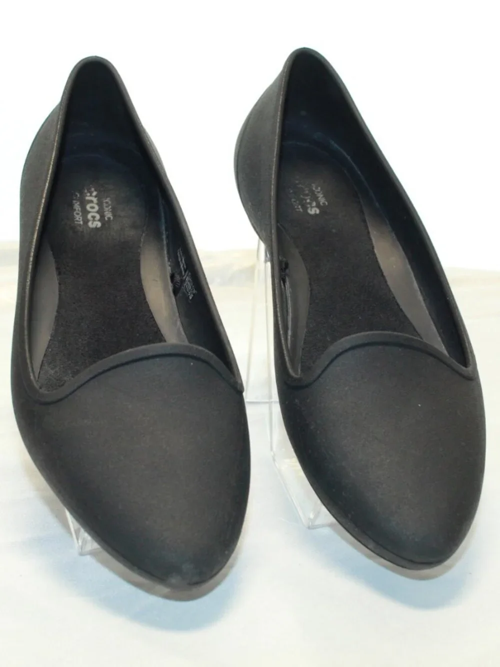 Crocs Iconic Comfort Size 6 Black Eve Ballet Flats Slip On Closed Back Shoes